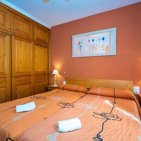 Casa Llevant - Four Bedroom With Sea Views And Barbeque *