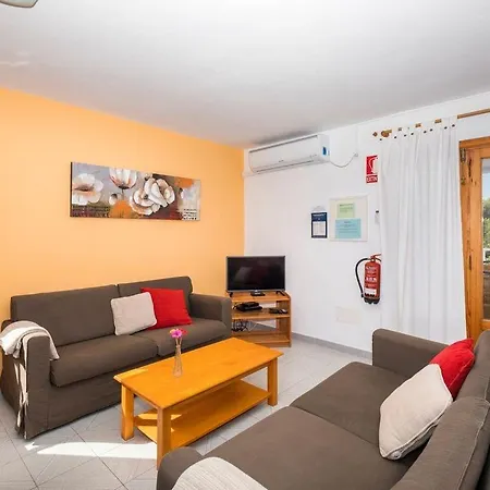 Casa Llevant - Four Bedroom With Sea Views And Barbeque