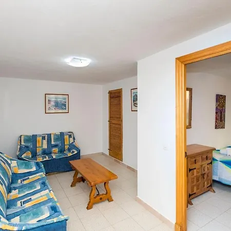Casa Llevant - Four Bedroom With Sea Views And Barbeque *